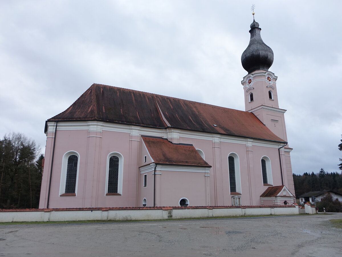 Dreifaltigkeitsberg, Wallfahrtskirche Hl. Dreifaltigkeit, erbaut von 1693 bis 1714 durch Georg Weigenthaler (26.12.2016)