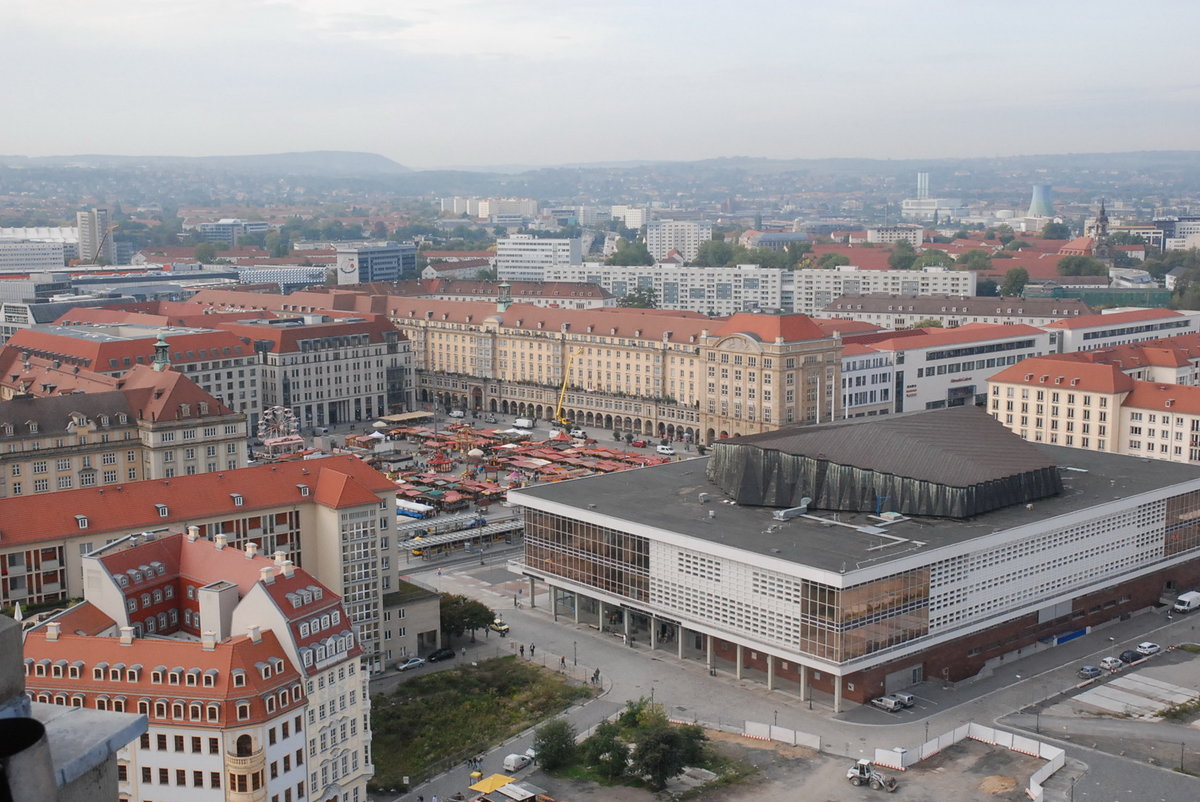 Dresden, Altmarkt und Kulturpalast, Blick von der Aussichtsplattform der Frauenkirche - 01.10.2012