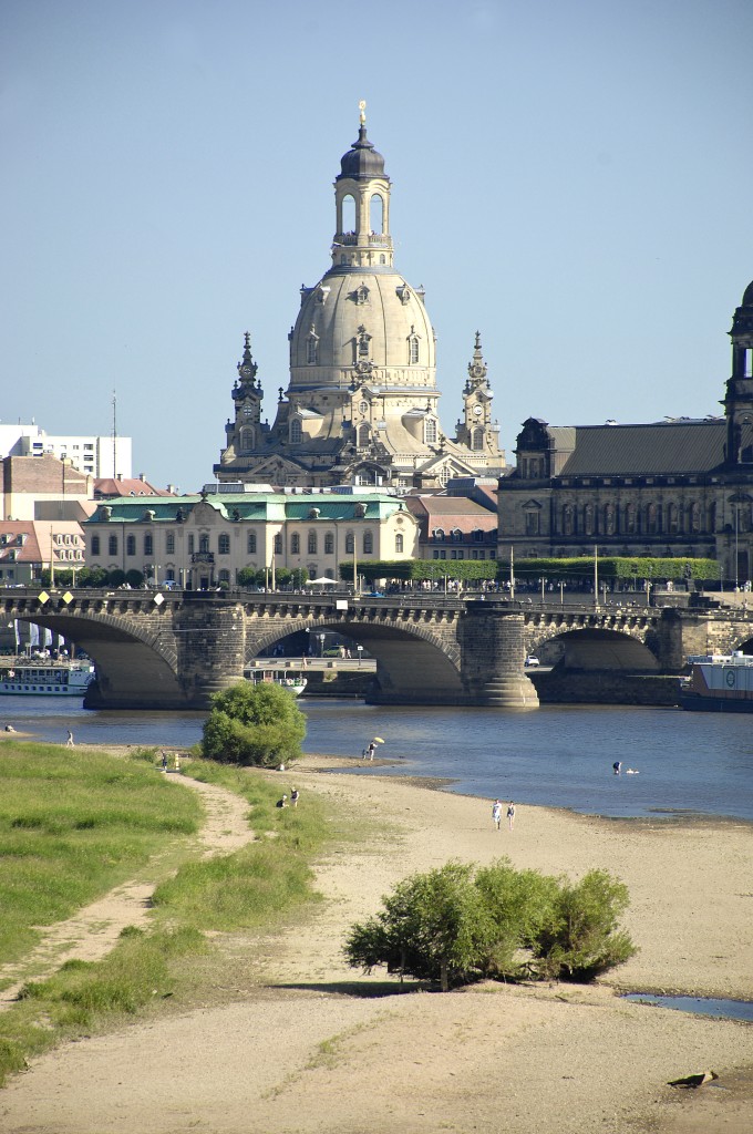 Dresden mit der Frauenkirche. Aufnahmedatum: 7. Juni 2014.