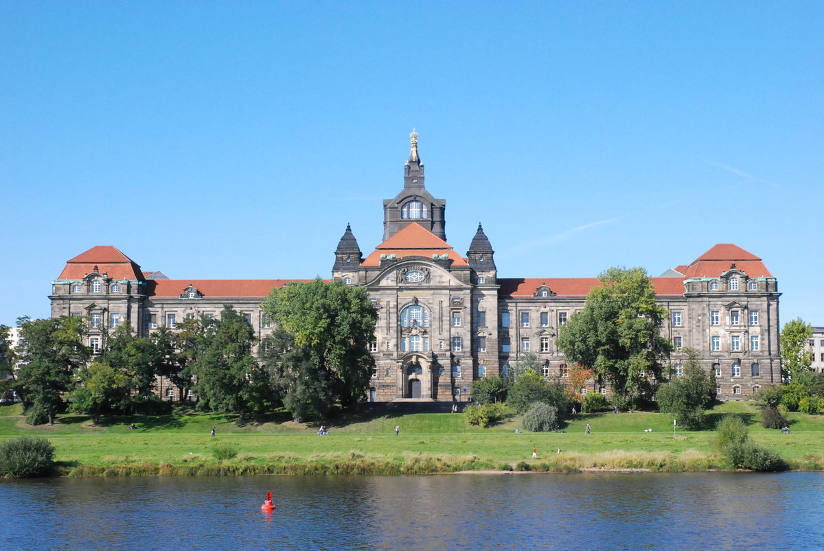 Dresden, Schsische Staatskanzlei, Elbe - 30.09.2012