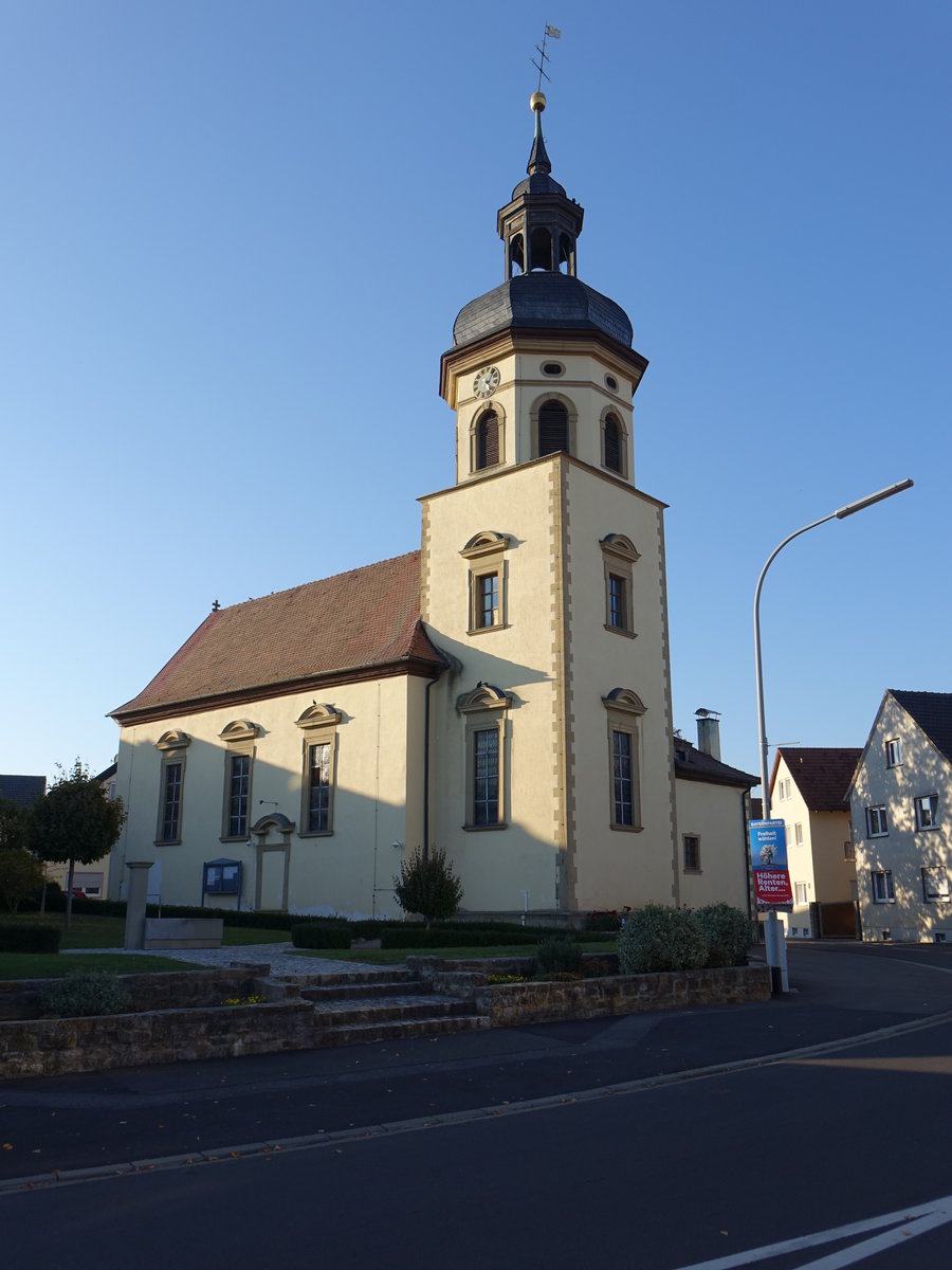 Drrfeld, kath. Pfarrkirche Maria Geburt, Chorturmkirche, erbaut um 1700 (14.10.2018)
