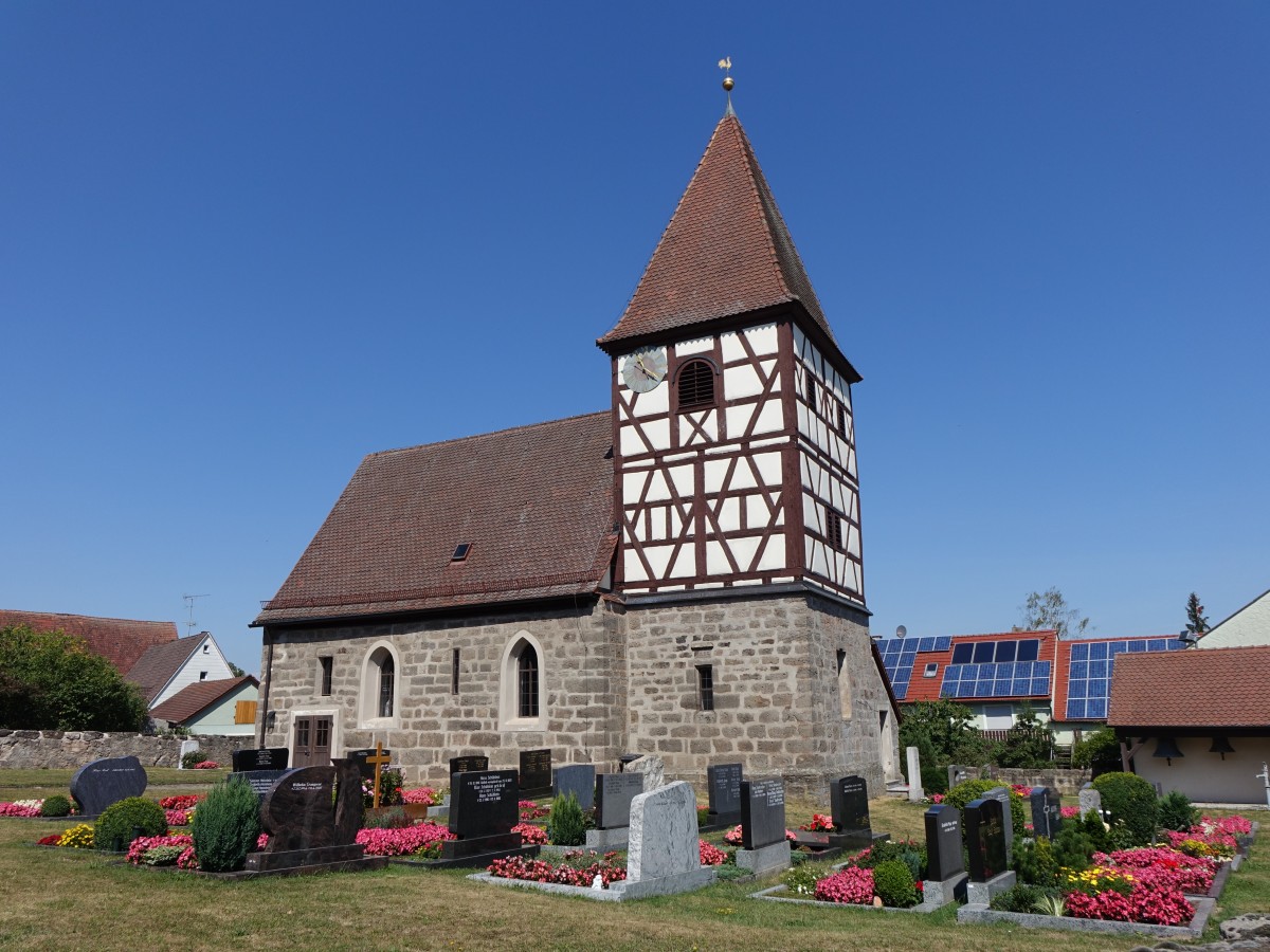 Drrnbuch, Ev. St. Kilian Kirche, Chorturmkirche erbaut 1492, Turmaufbau 17. Jahrhundert (02.08.2015)