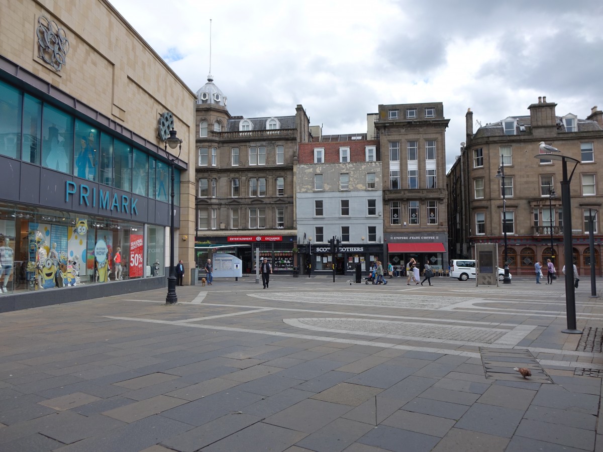 Dundee, Huser in der High Street (08.07.2015)