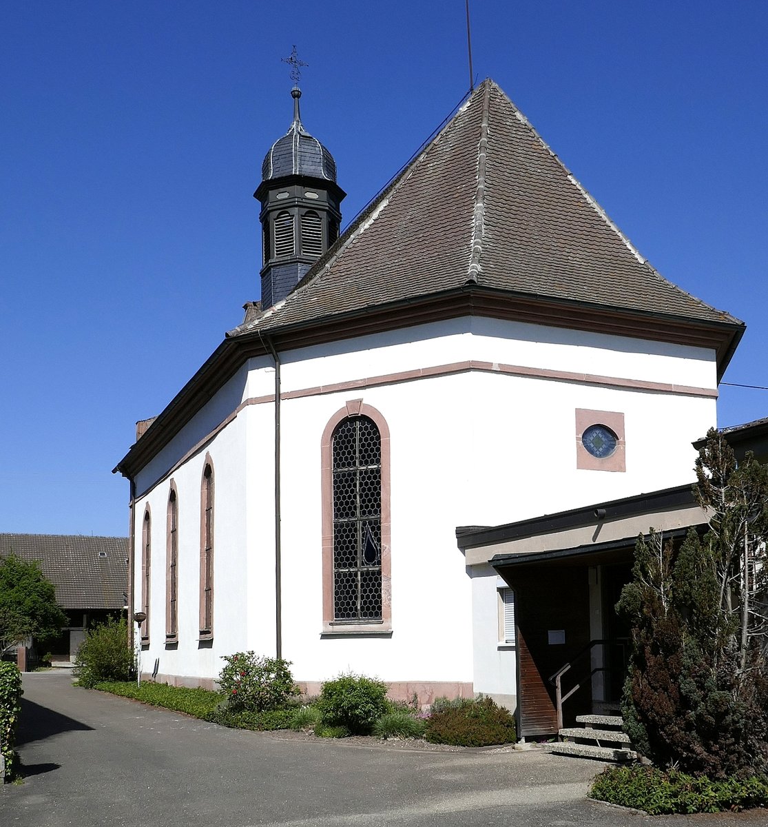 Dundenheim, die katholische Kirche St.Johannes, erbaut 1823-24 von Hans Vo, April 2020