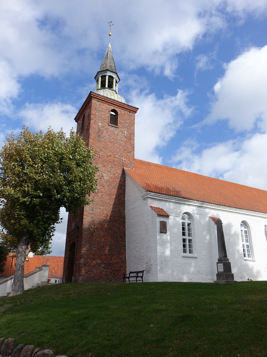 Ebeltoft, evangelische Kirche, gotische Kirche aus Backstein (24.09.2020)