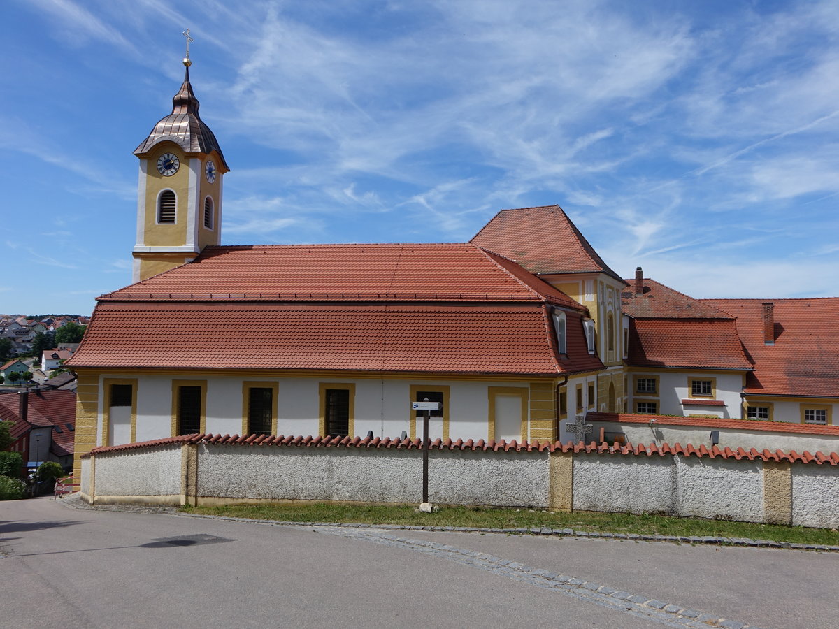 Ebermannsdorf, Hofmarkschloss und Schlokirche St. Johannes, erbaut im 17. Jahrhundert (11.06.2017)