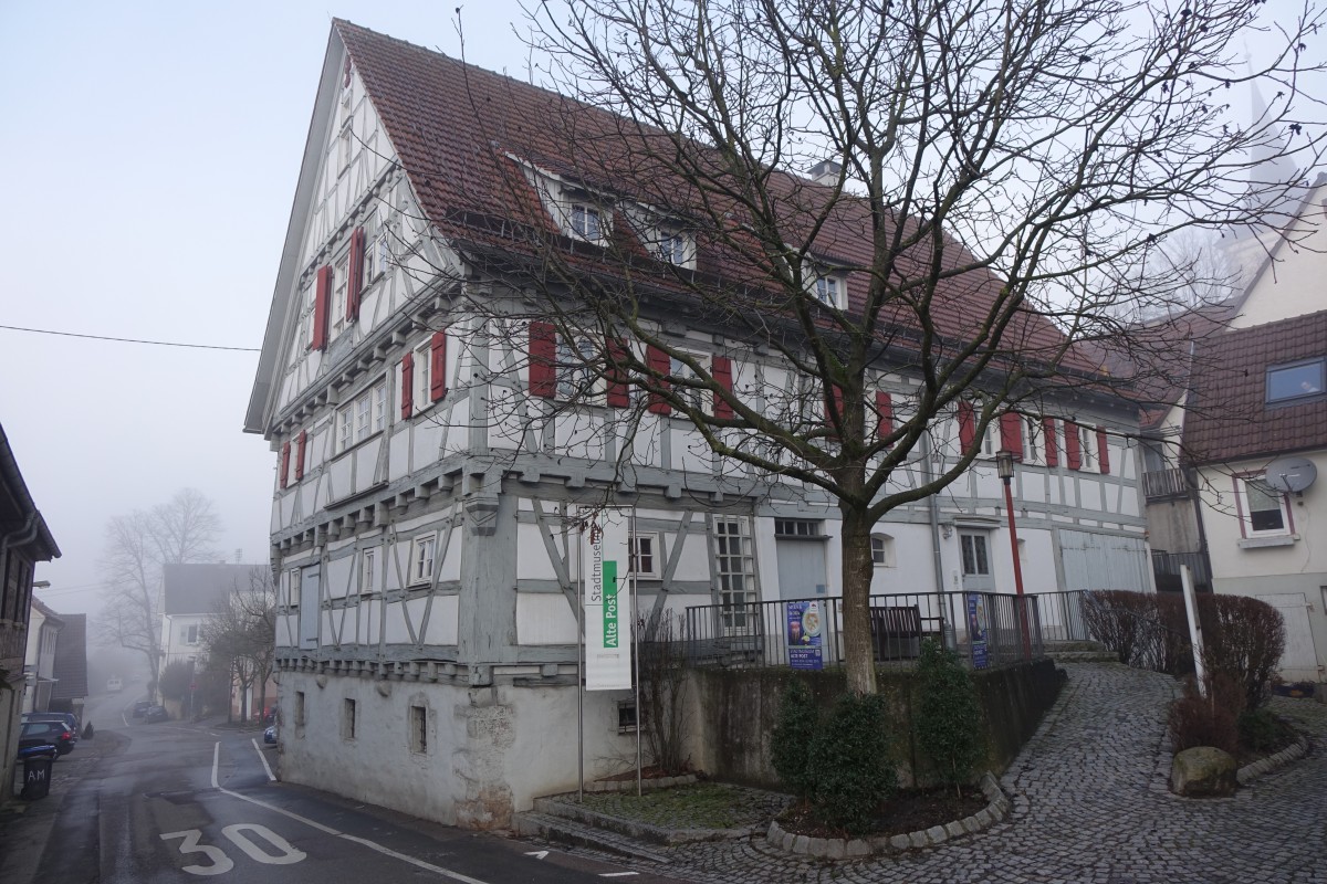 Ebersbach an der Fils, Alte Post, erbaut 1596, heute Heimatmuseum (18.01.2015)