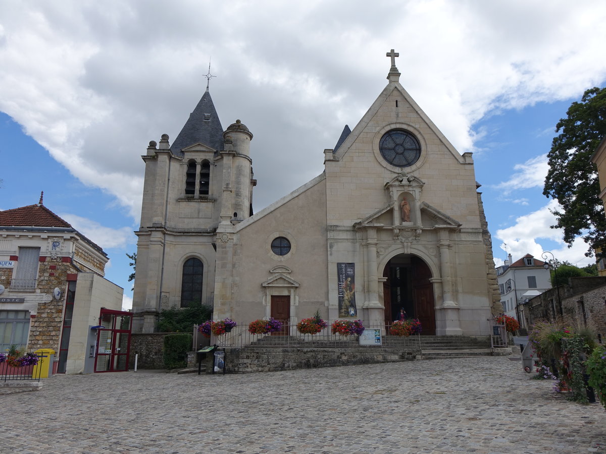 Ecouen, Kirche Saint-Acceul, von 1536 bis 1554 erbaut, Kirchenschiff von 1709, Westfassade von 1852 (16.07.2016)