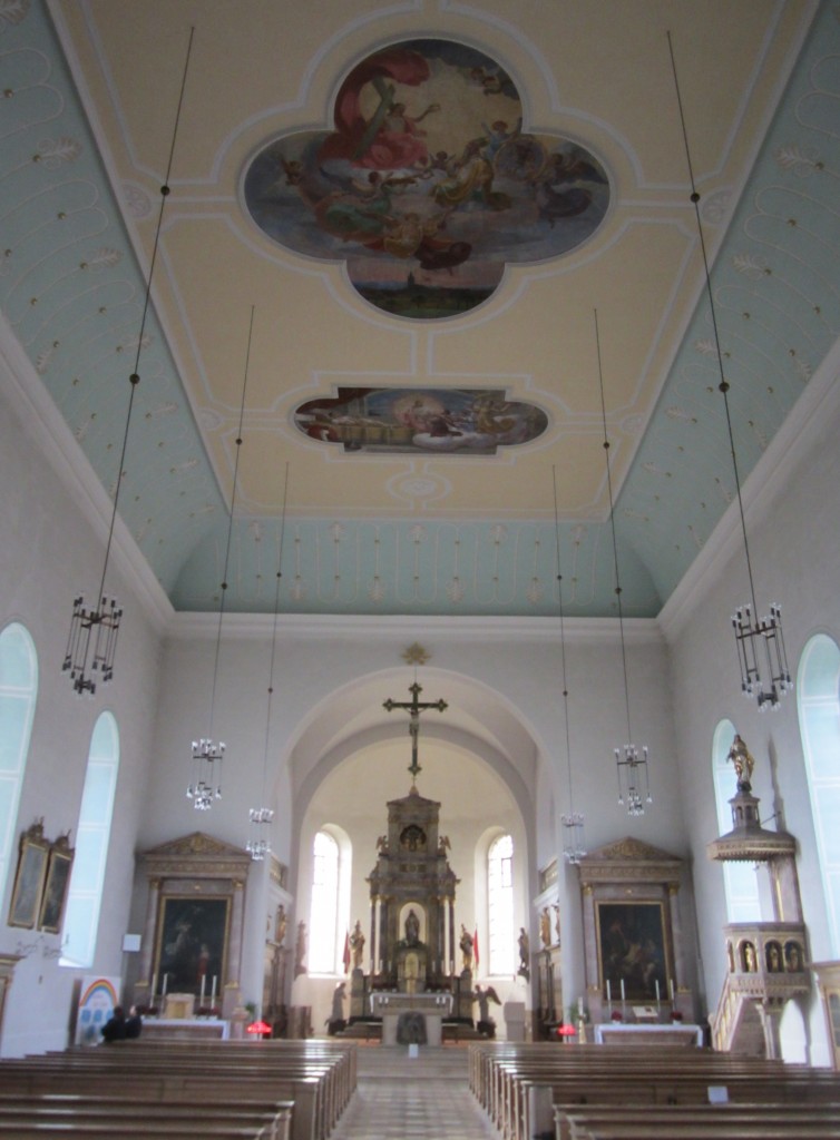 Eggolsheim, Altre und Deckengemlde von Kaspar Schleibner der St. Martin Kirche (09.02.2014)