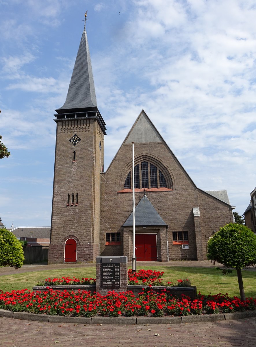 Egmond Binnen, Ref. Kirche, erbaut ab 1430 (26.08.2016)