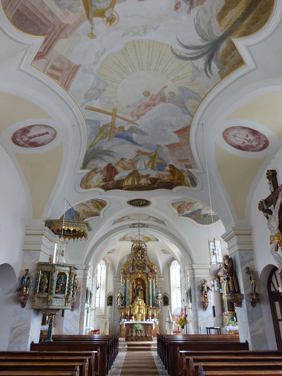 Eichenhofen, Innenraum der kath. Pfarrkirche St. Nikolaus, Fresken von Josef Wittmann (20.08.2017)