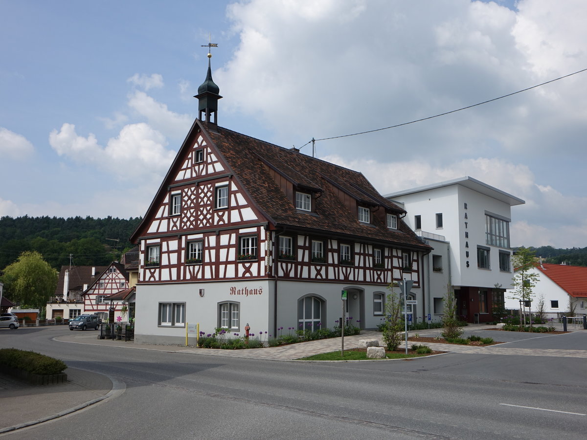 Eigeltingen, historisches Rathaus in der Krumme Strae (25.05.2017)