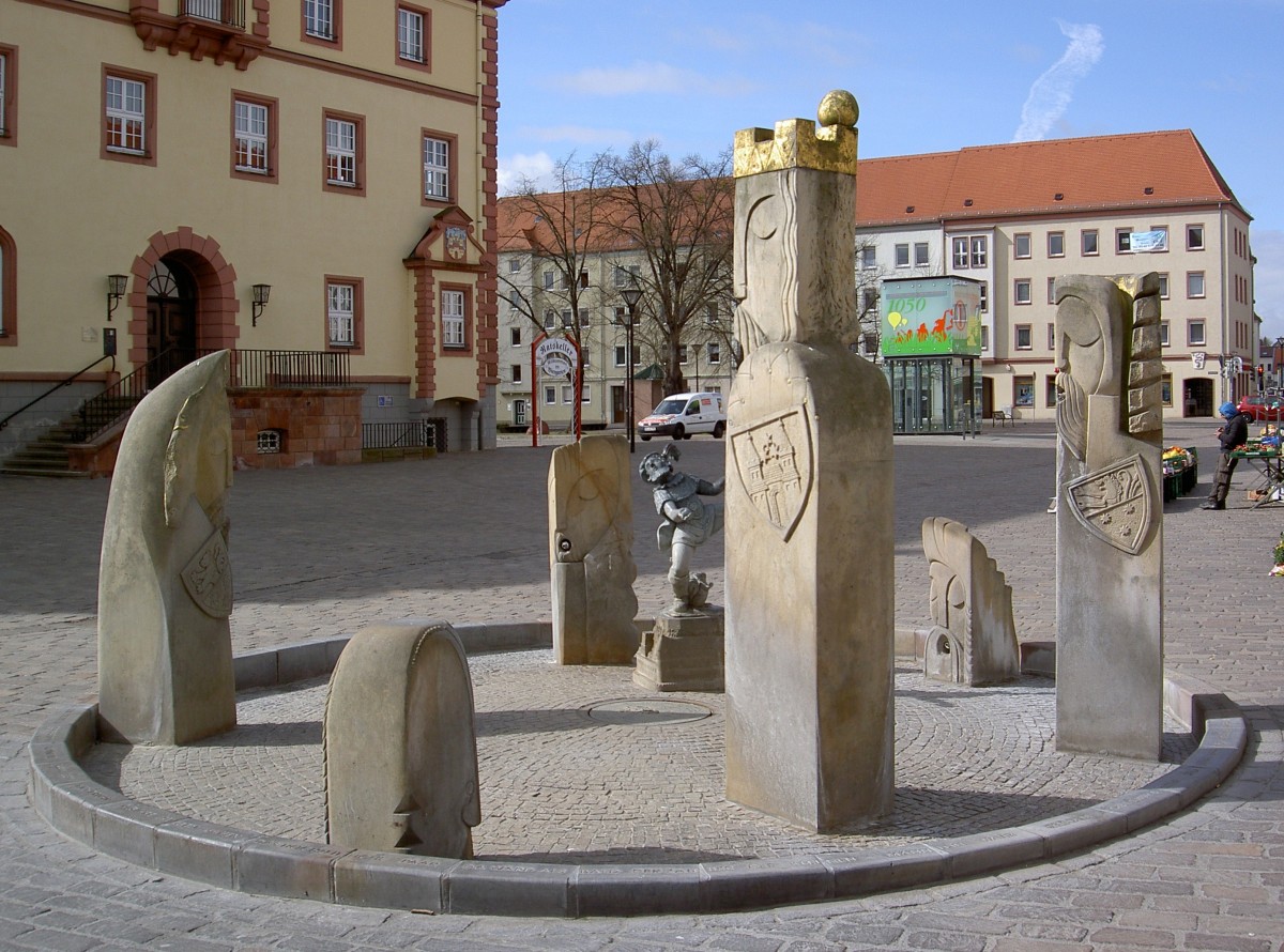 Eilenburg, Denkmal am Marktplatz (31.03.2012)