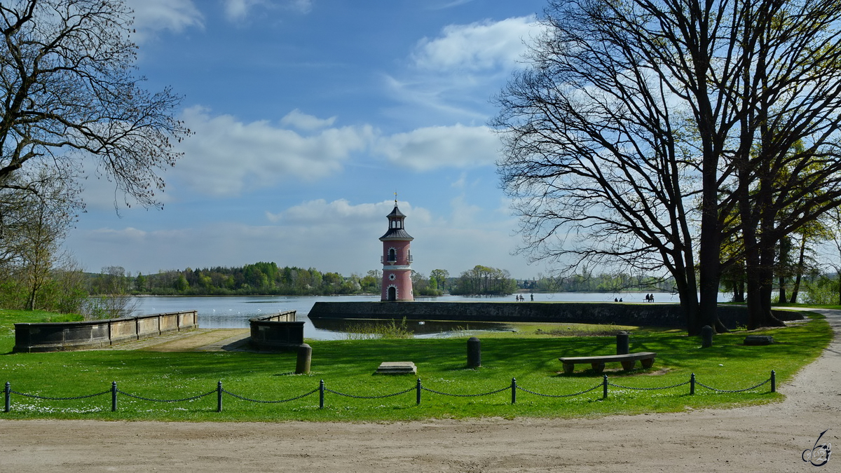 Ein Blick auf die Hafenanlage am Groteich von Moritzburg. (April 2014)