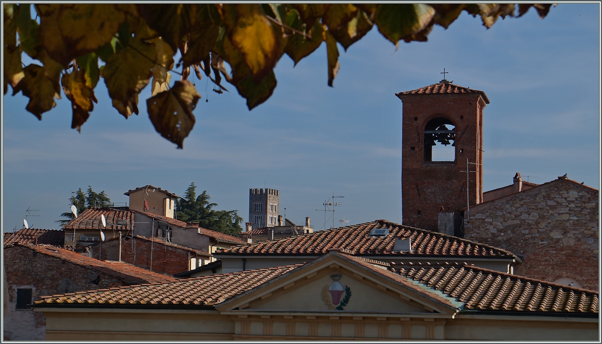 Ein Blick ber die Stadtmauer auf die sehenswerte Altstadt von Lucca.
12. Nov. 2015
