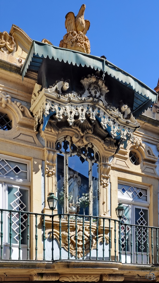 Ein religiser Schrein, so gesehen Ende Mai 2013 in Porto.