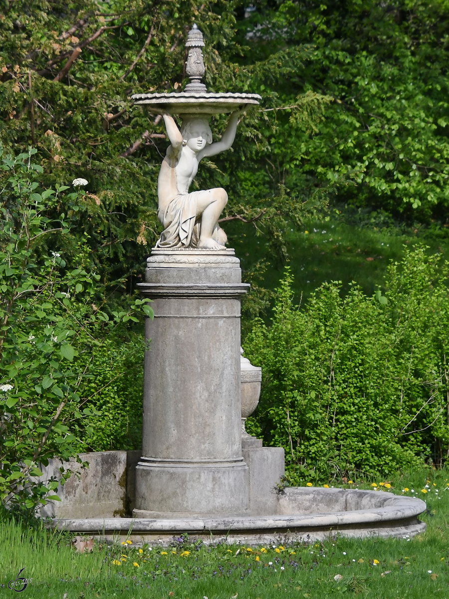 Ein Statue im Park Klein-Glienicke. (Berlin, April 2018)
