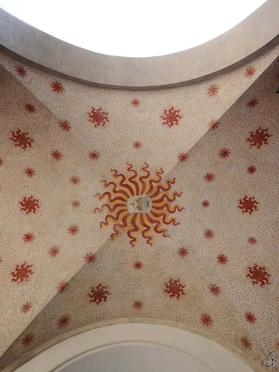 Ein Teil der mittelalterlichen Deckengestaltung im Castello Sforzesco. (Mailand, Juni 2014)