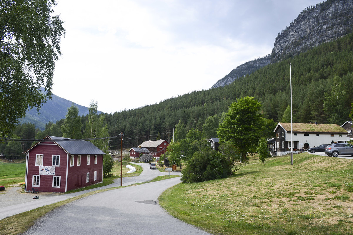 Eine Aufnahme von Soja in der norwegischen Provinz Oppland. Links im Bild ist das Gebude von Heidel Rating zu sehen. Aufnahme: 19. Juli 2018.