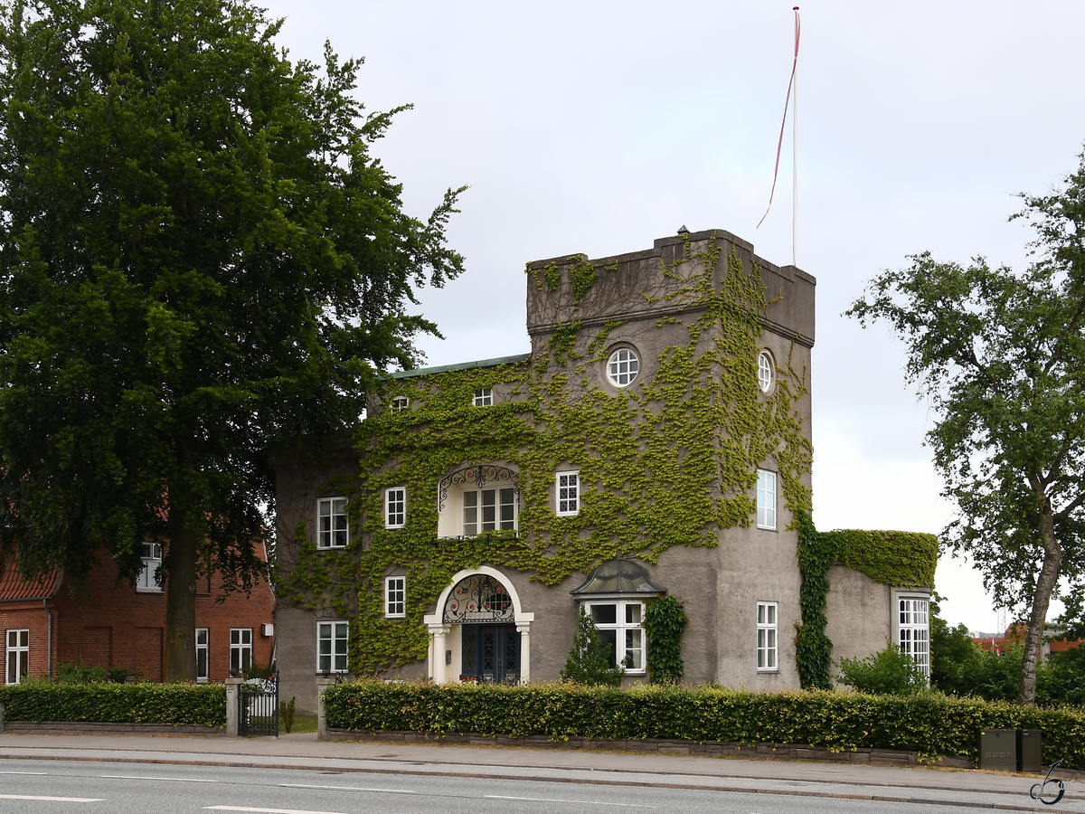 Eine eindrucksvolle alte Villa in Aalborg. (Juni 2018) 