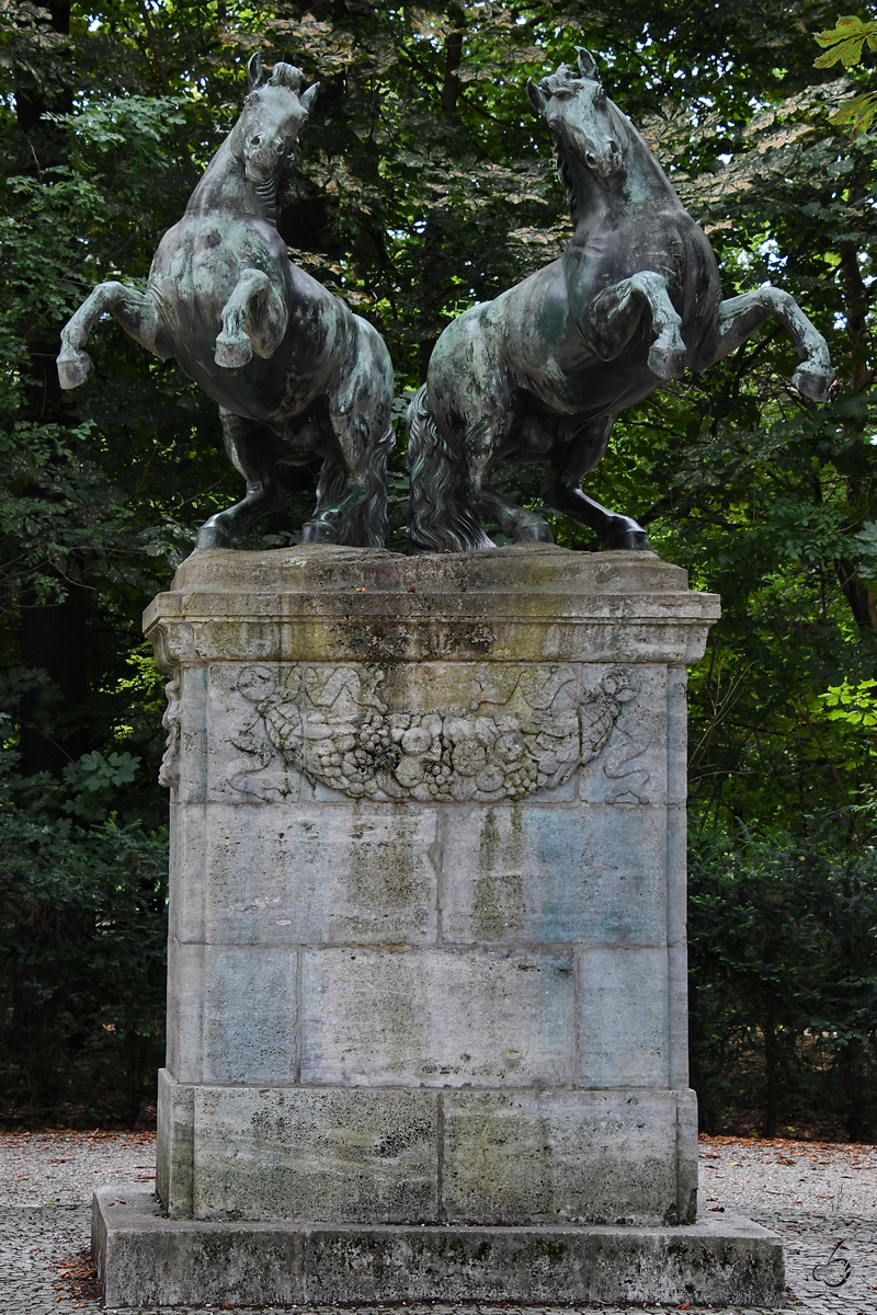 Eine Pferdebronze im Bavariapark von Mnchen. (August 2020)