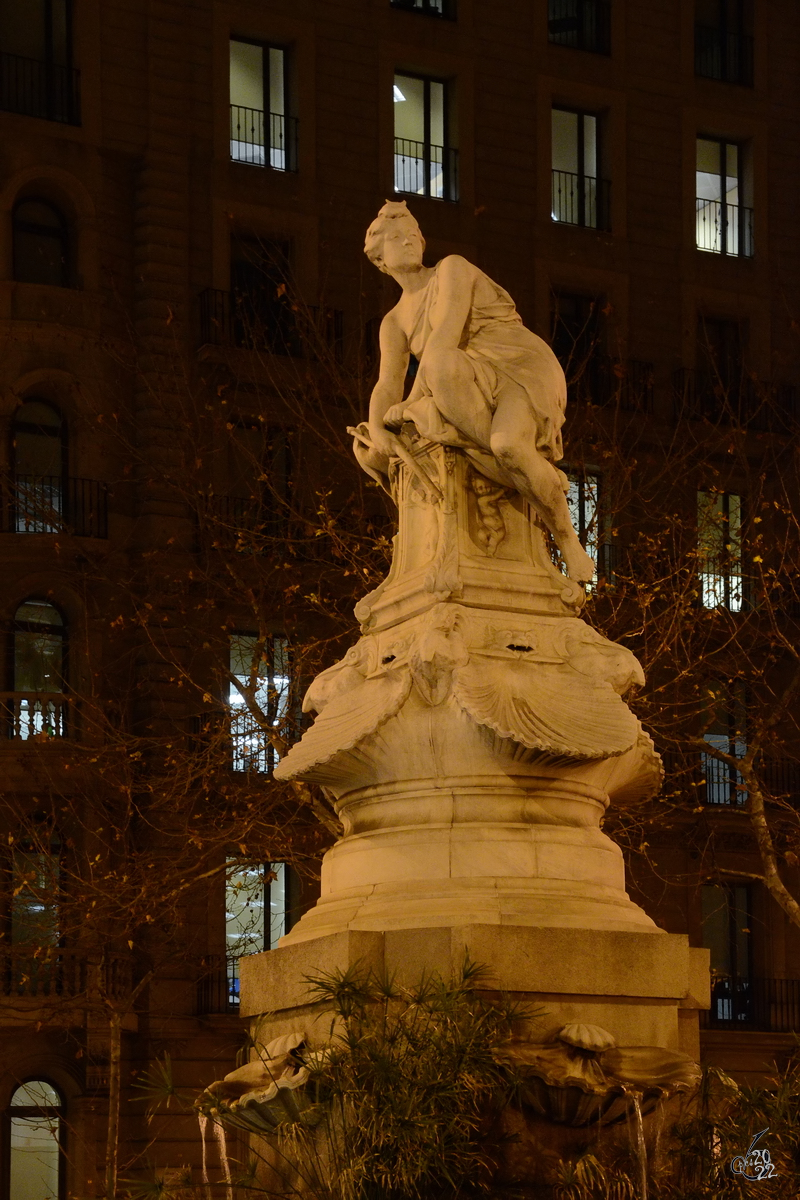 Eine Statue in der Innenstadt von Barcelona. (Februar 2012)