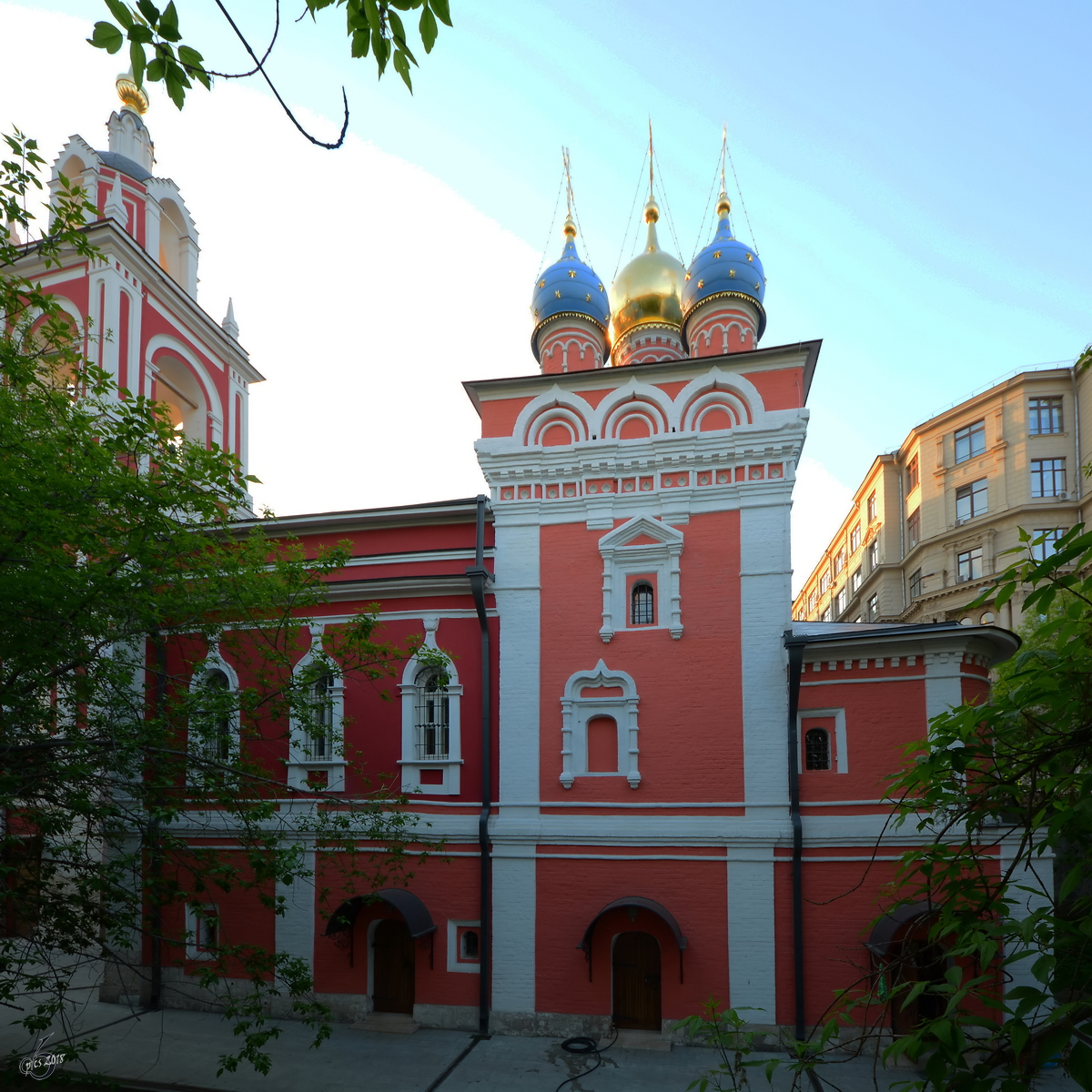 Eine der vielen Kirchen in der russischen Hauptstadt Moskau. (Mai 2016)