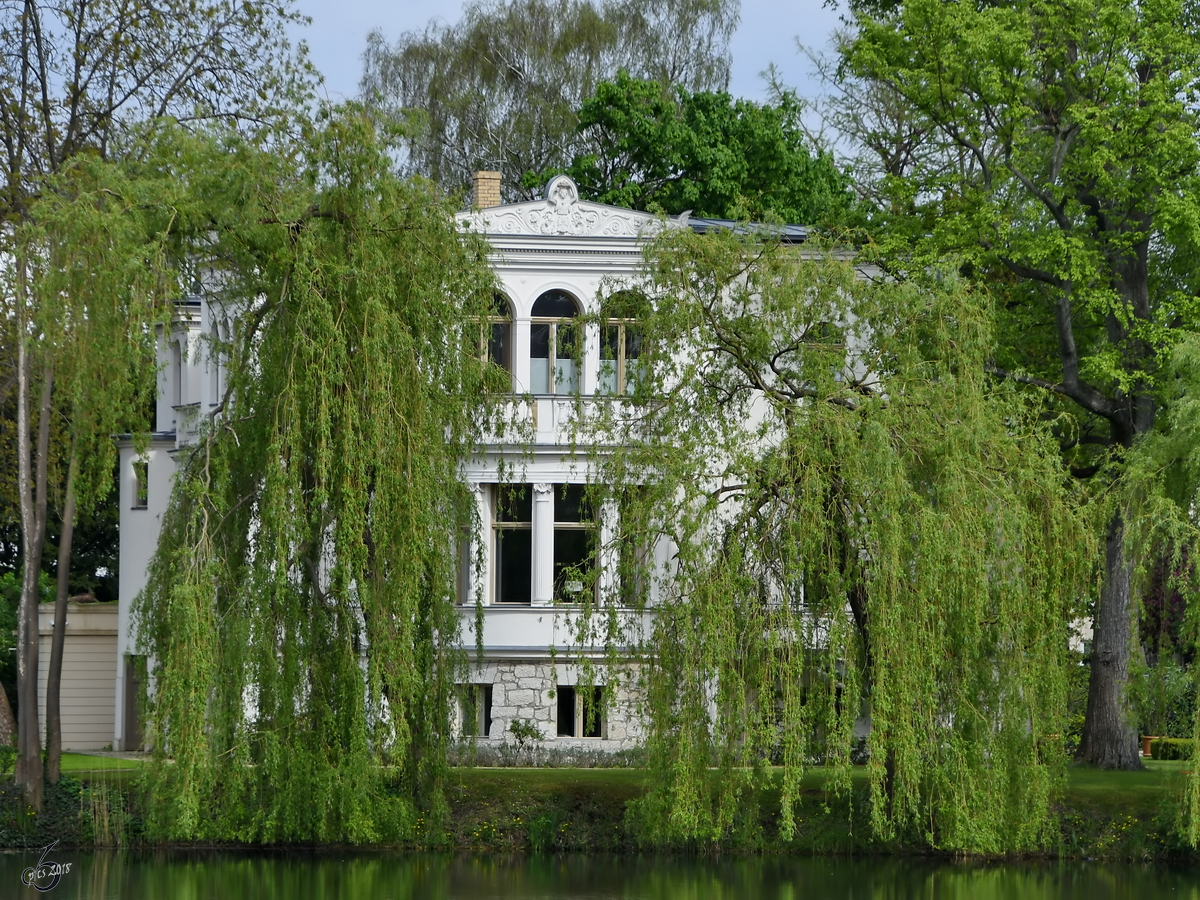 Eine der vielen schnen Villen in der Berliner Vorstadt.  (Potsdam, April 2018)