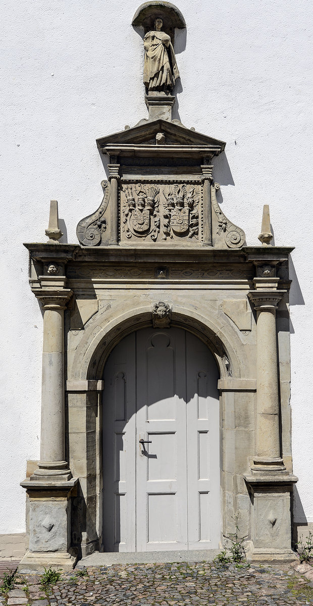 Eingangstr zum Hirschsaal und Schlosskapelle im Gottorfer Schlosshof in Schleswig. 
Aufnahme: 29. Mai 2019.
