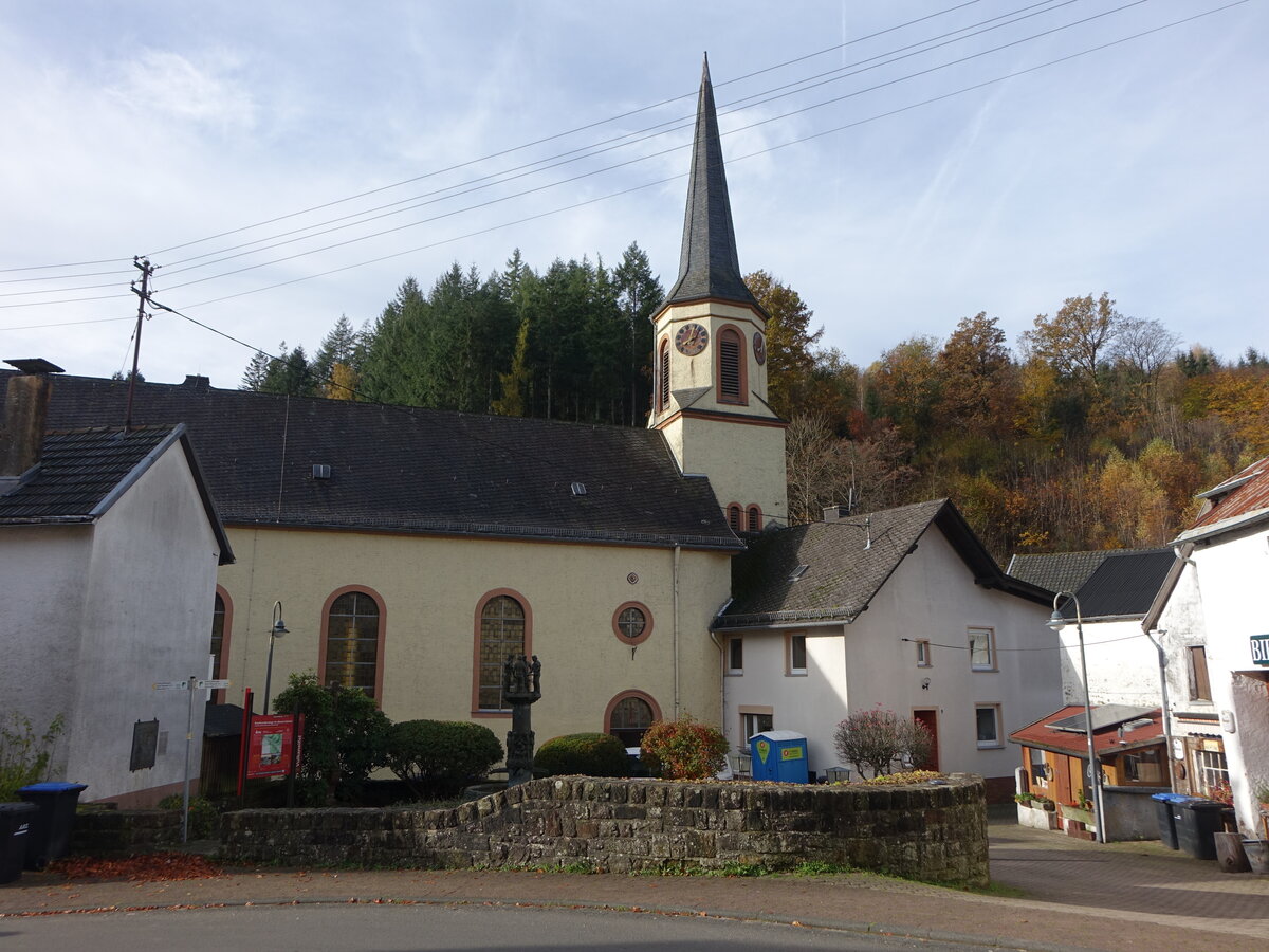 Eisenschmitt, Pfarrkirche St. Servatius, erbaut 1785 (06.11.2025)