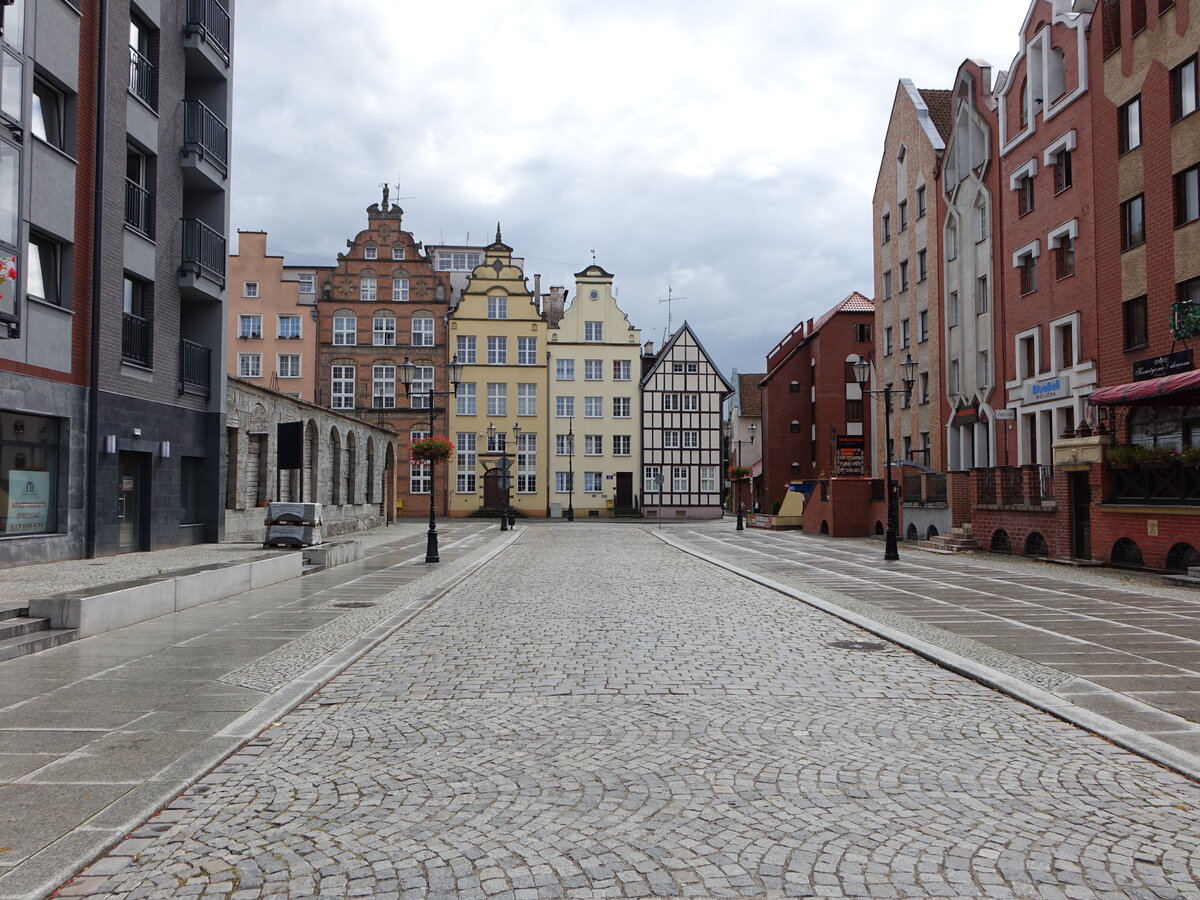 Elblag / Elbing, Giebelhuser am Stary Rynek Platz (03.08.2021)