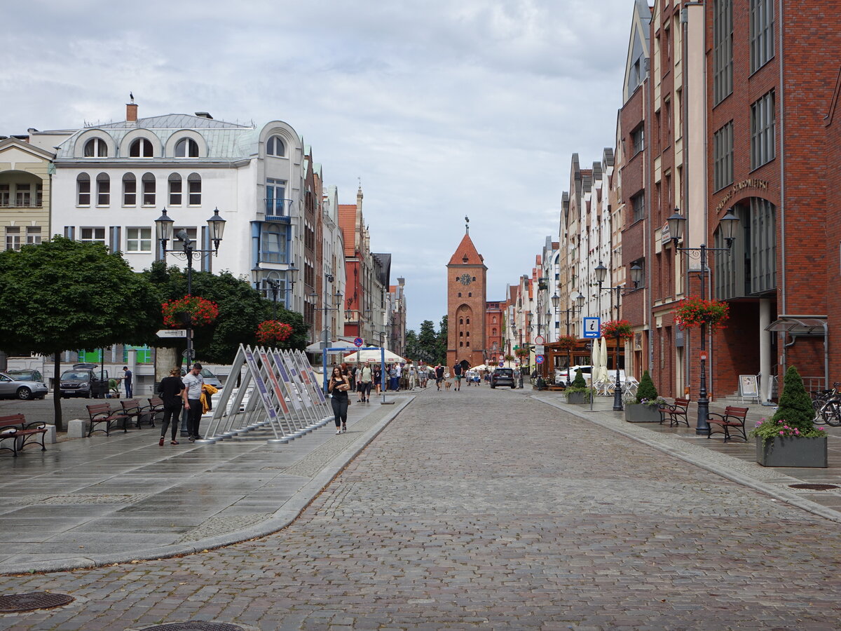 Elblag / Elbing, Stary Rynek Platz mit Markttor (03.08.2021)