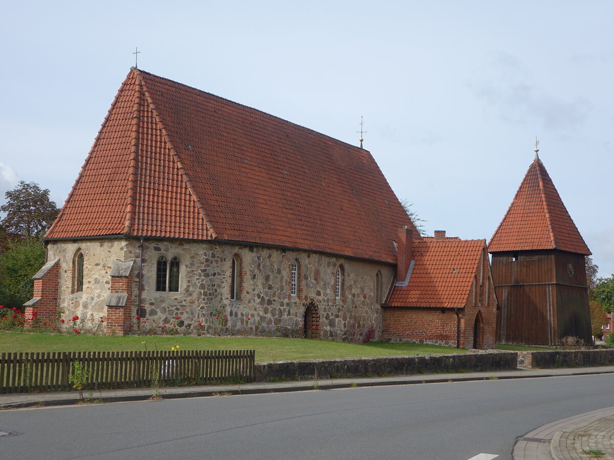 Eldingen, evangelische St. Marien Kirche, erbaut im 14. Jahrhundert (17.09.2025)