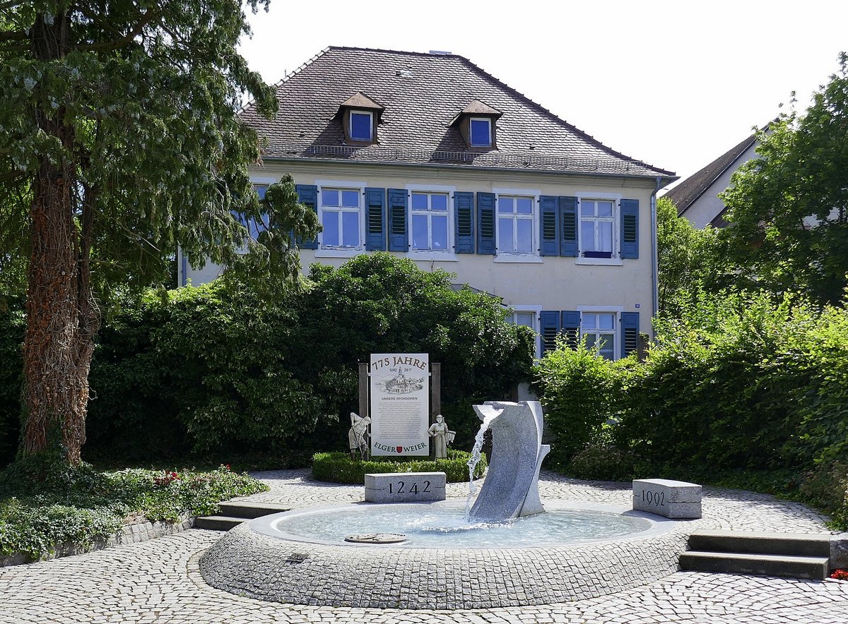 Elgersweier, Brunnen und Gedenktafel zum Ortsjubilum, Juni 2020