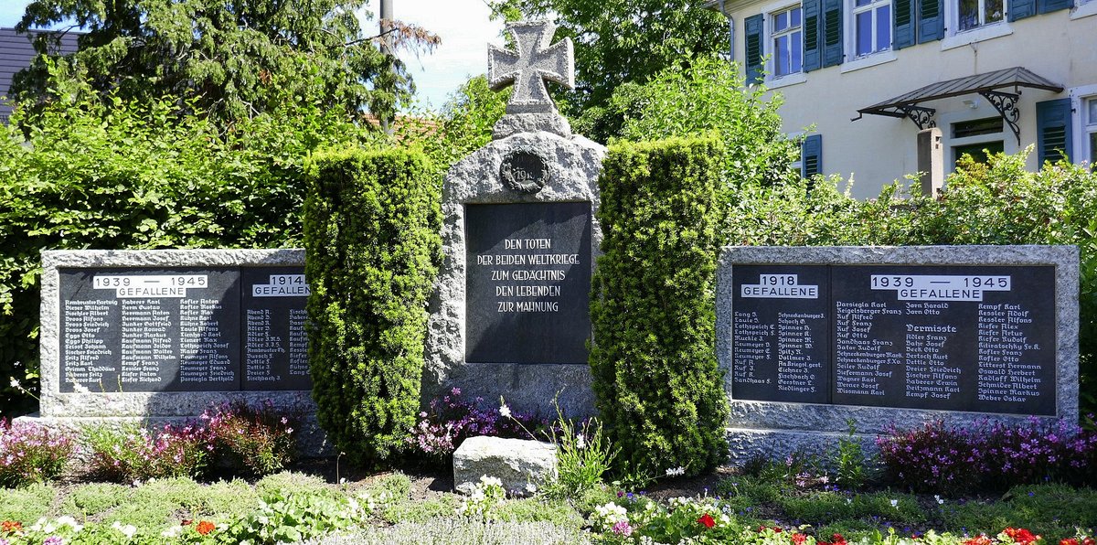 Elgersweier, Denkmal fr die Gefallenen der beiden Weltkriege, Juni 2020