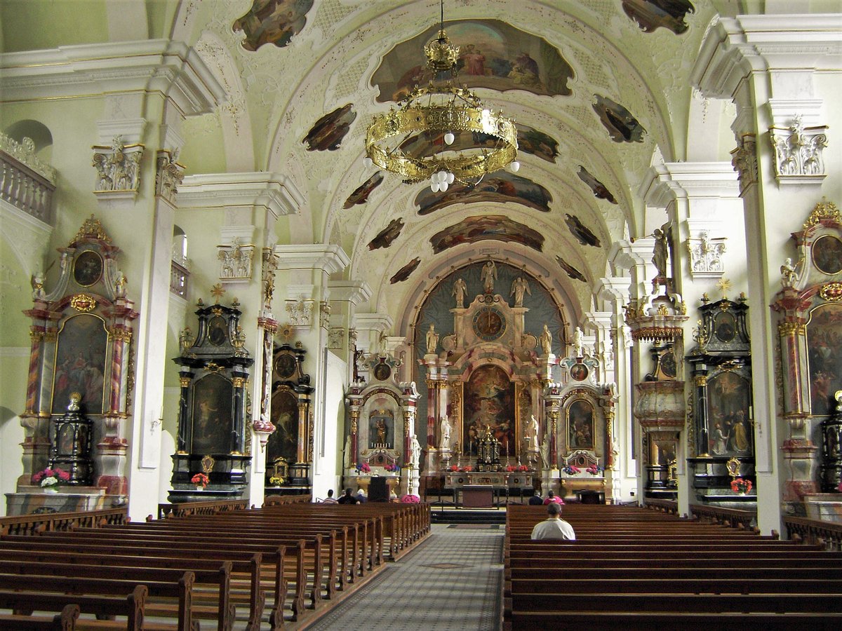 Engelberg, Klosterkirche, Innenansicht. In der Klosterkirche befindet sich die grösste Orgel der Schweiz - 23.05.2007