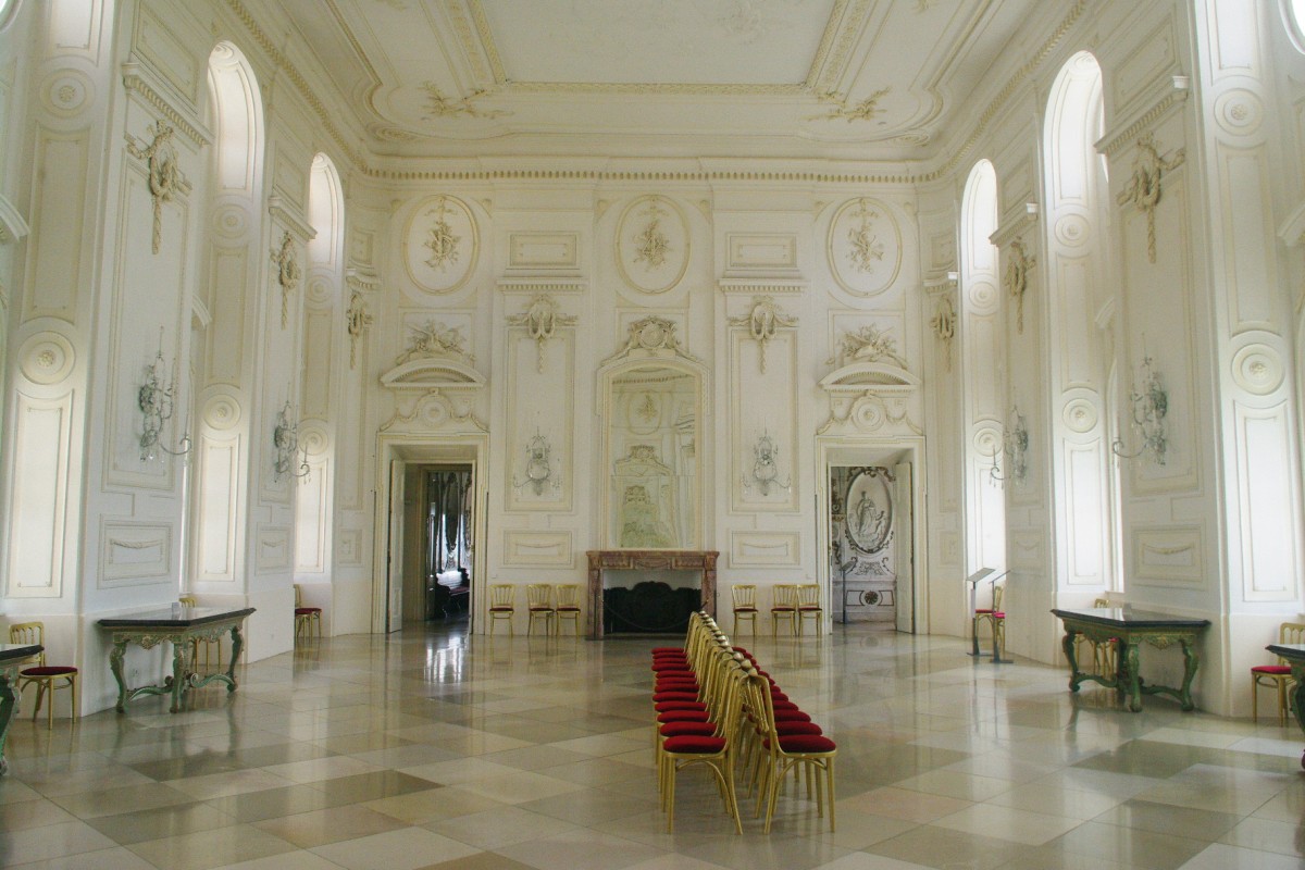 Engelhartstetten, Festsaal im Schloss Hof (27.07.2014)