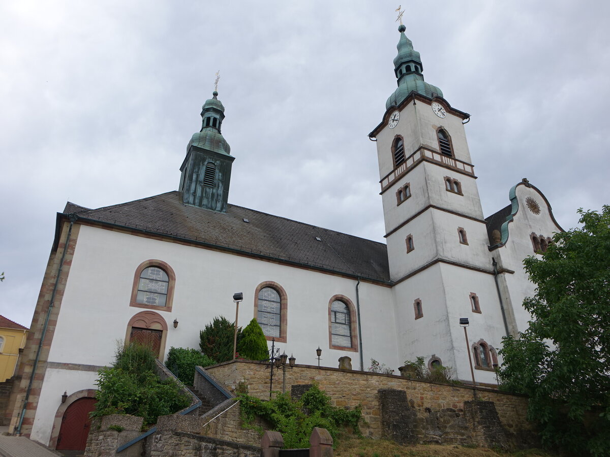 Ensheim, Pfarrkirche St. Peter, erbaut bis 1755 durch Heinrich Eckart (14.07.2023)