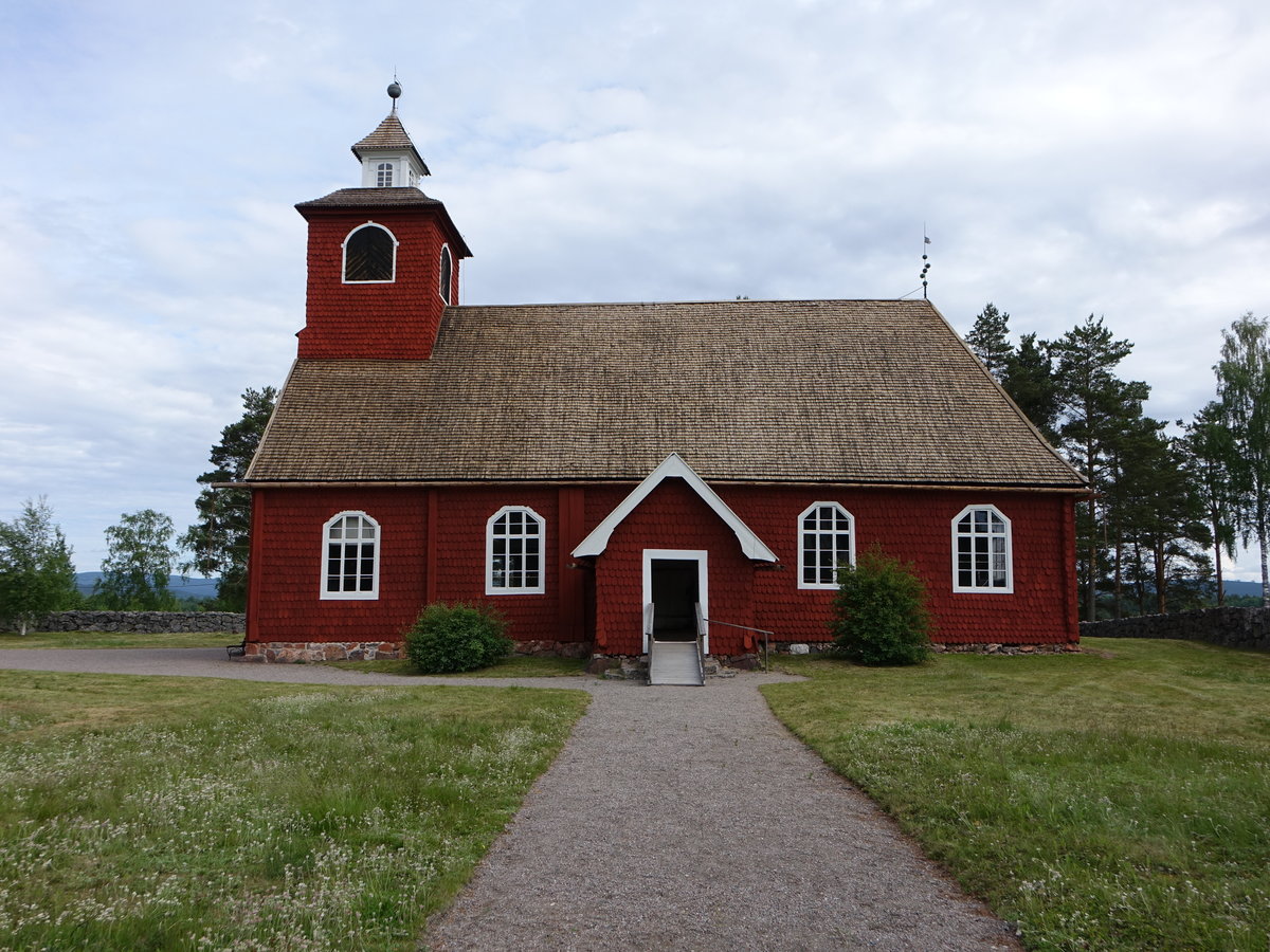 Enviken Gamla Kyrka, erbaut von 1669 bis 1671, Kirchturm von 1682  (15.06.2017)