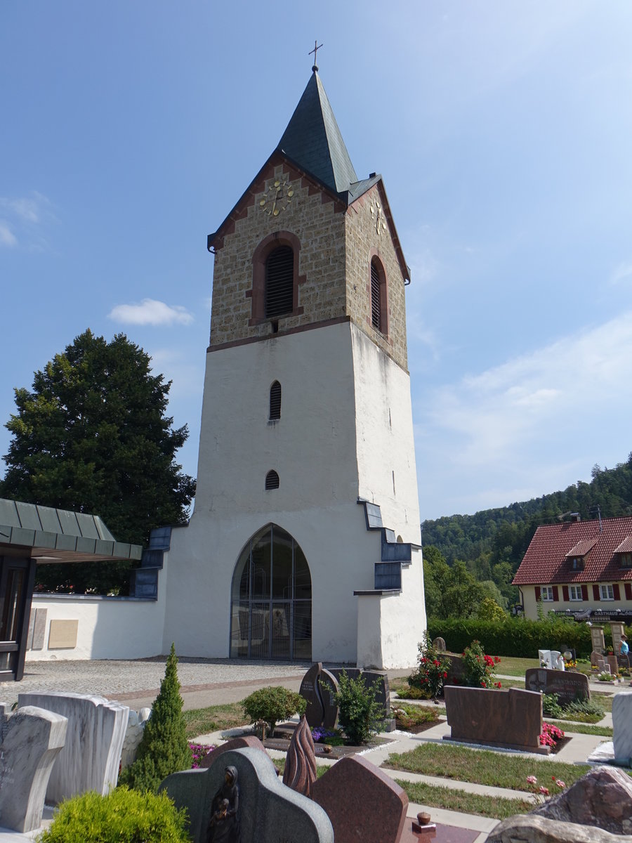 Epfendorf, romanischer Kirchturm der neuen St. Remigius Kirche (19.08.2018)