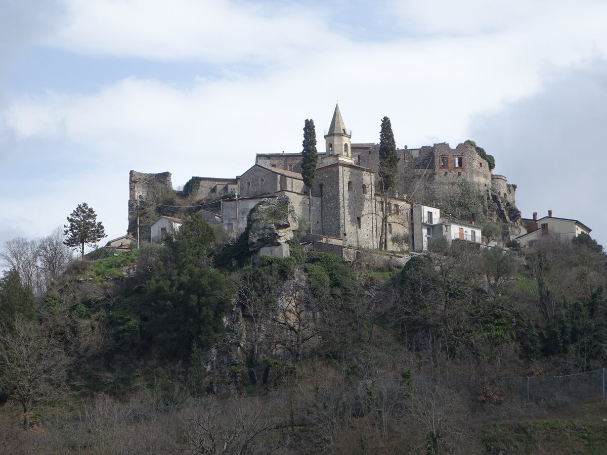 Episcopia, Ausblick auf die Altstadt mit Monastero San Antonio (28.02.2023)