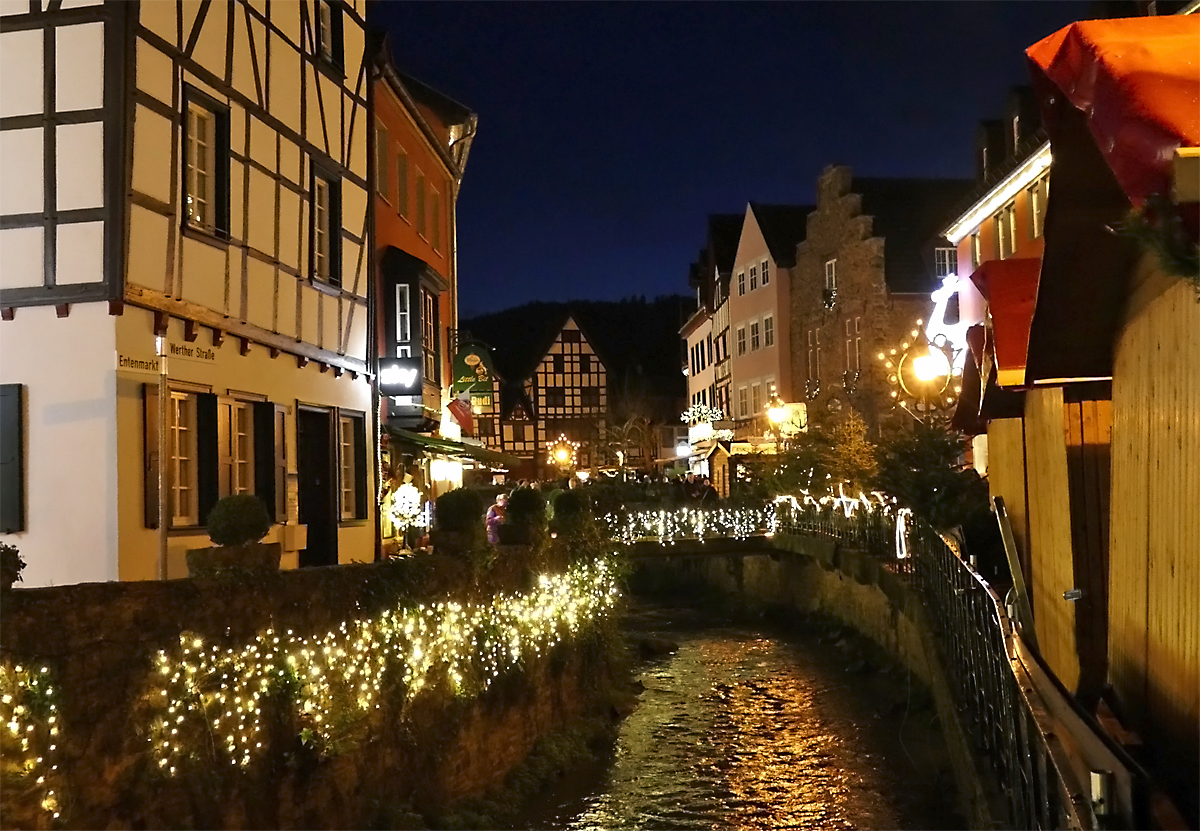 Erftlauf mitten durch Bad Mnstereifel - 22.12.2018