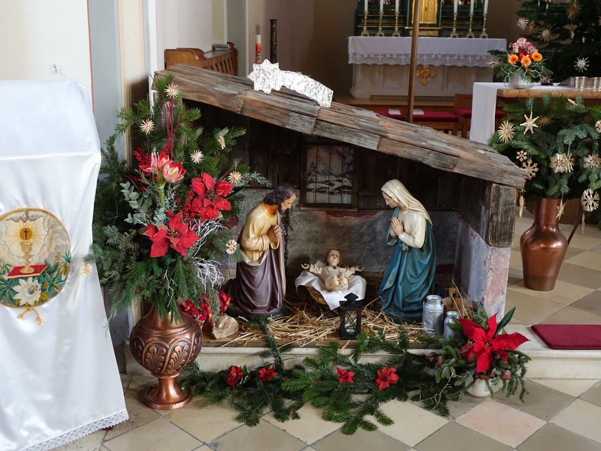 Ernsgaden, Krippe in der St. Laurentius Kirche (25.12.2015)