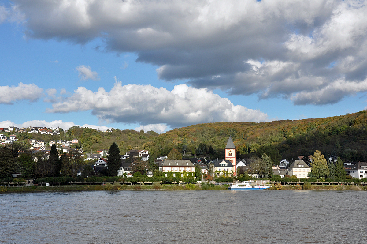 Erpel am Rhein (gegenber Remagen) - 30.10.2013