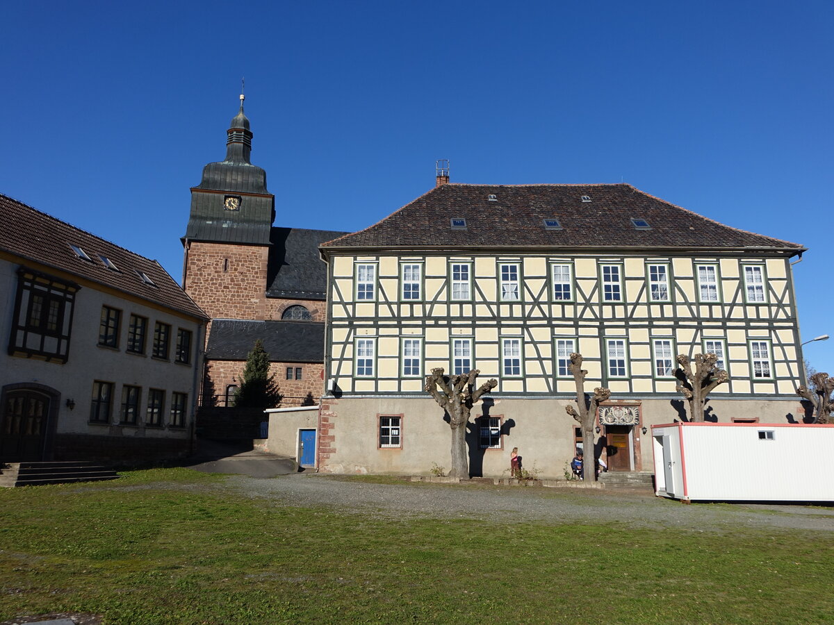 Ershausen, St. Johannis Stift und Pfarrkirche St. Philippus und Jakobus, Kirche erbaut 1911 (13.11.2022)