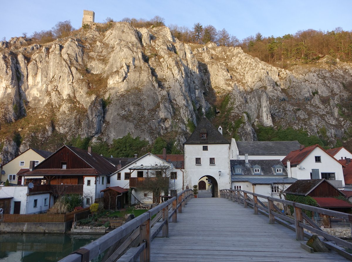 Essing, Brucktor und Burgruine Randeck an der Altmhl (25.03.2017)