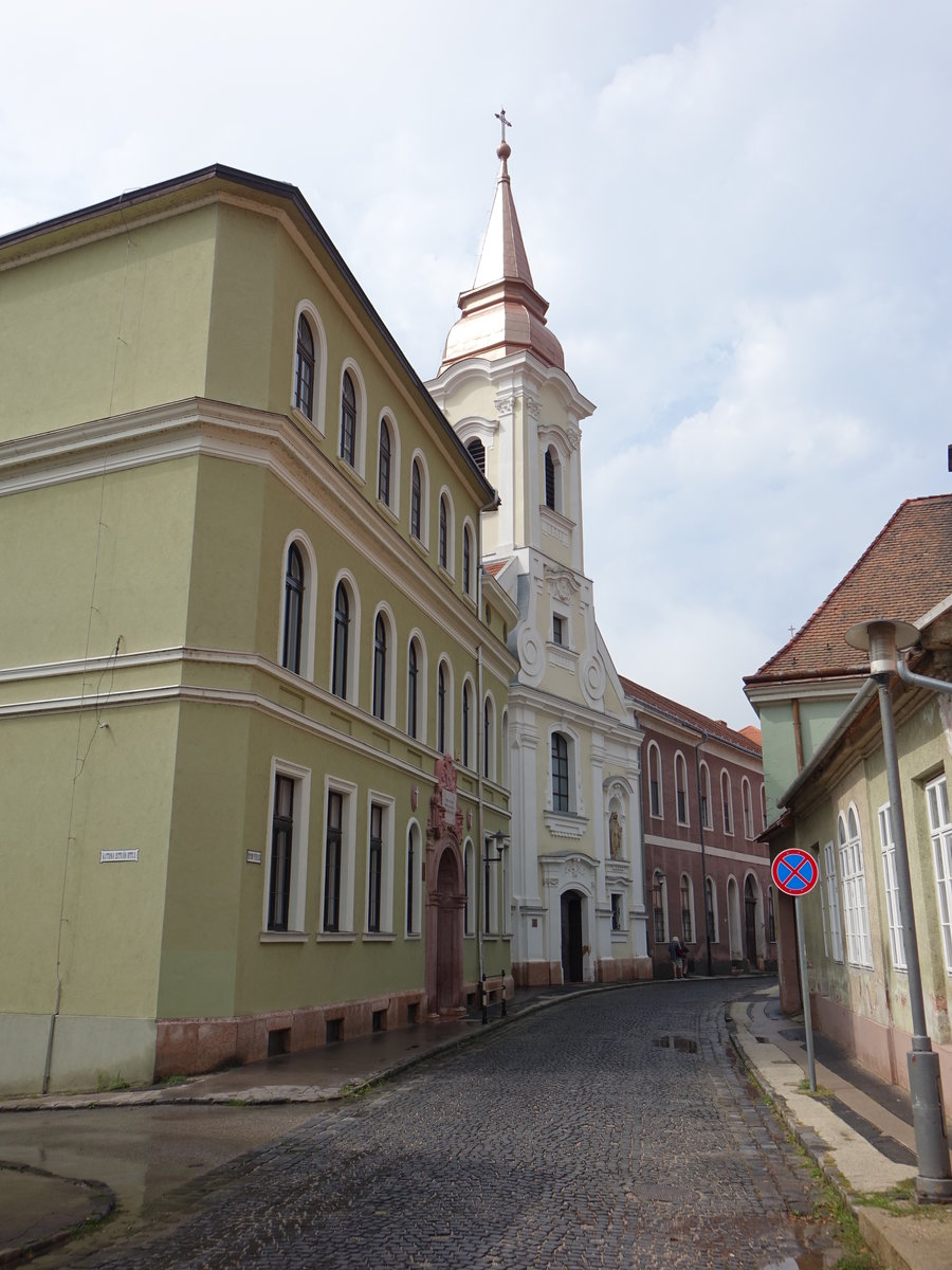 Esztergom, Franziskanerkirche, erbaut im 18. Jahrhundert (03.09.2018)