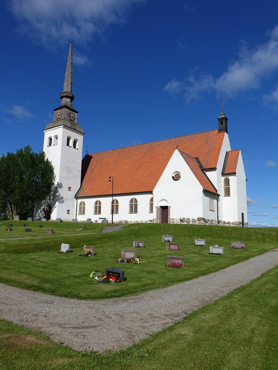 Ev. Kirche von Amot, erbaut von 1914 bis 1917 durch Georg A. Nilsson (22.06.2017)