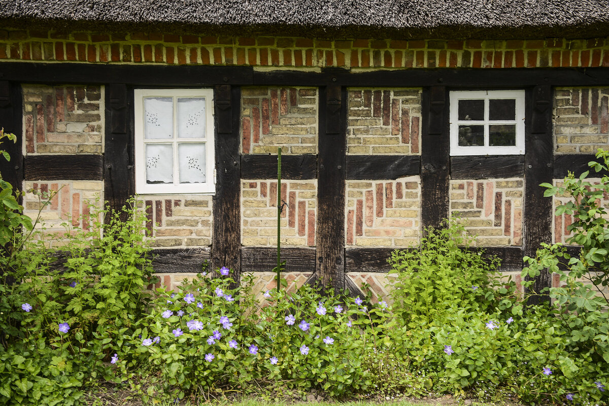 Fachwerk in Wagersrott in Angeln (Kreis Schleswig-Flensburg). Aufnahme: 7. Juni 2021.