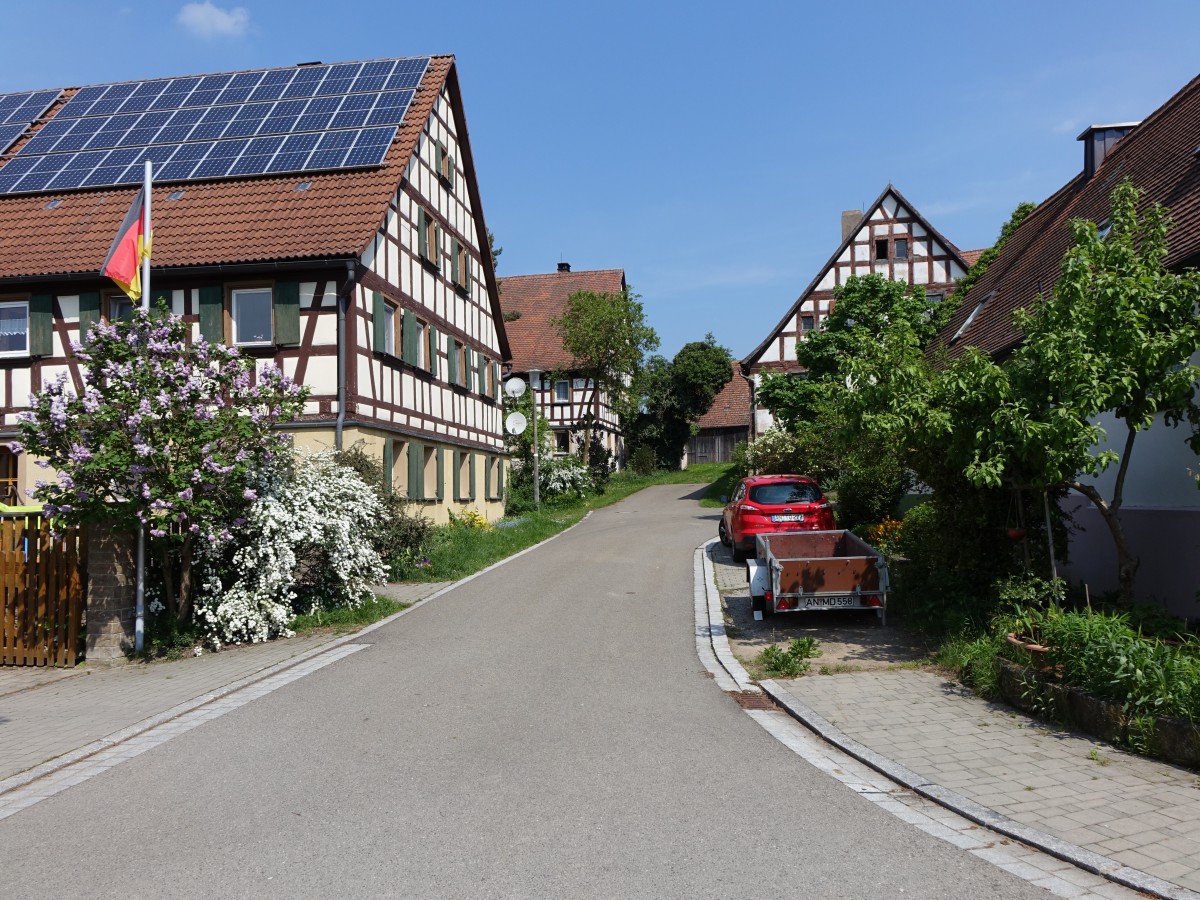 Fachwerkhuser in Burghausen bei Windelsbach (14.05.2015)